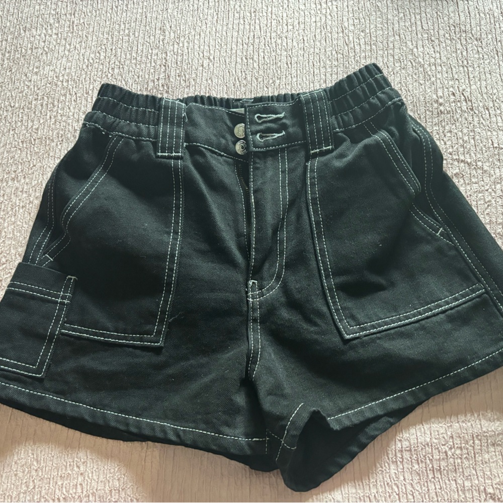 Black High-Waisted Shorts with White Stitching